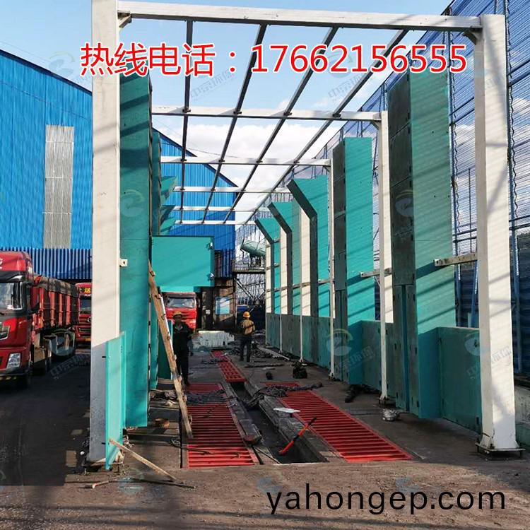 龍(long)門(men)式(shi)風(feng)榦型(xing)工(gong)程(cheng)洗(xi)車(che)機