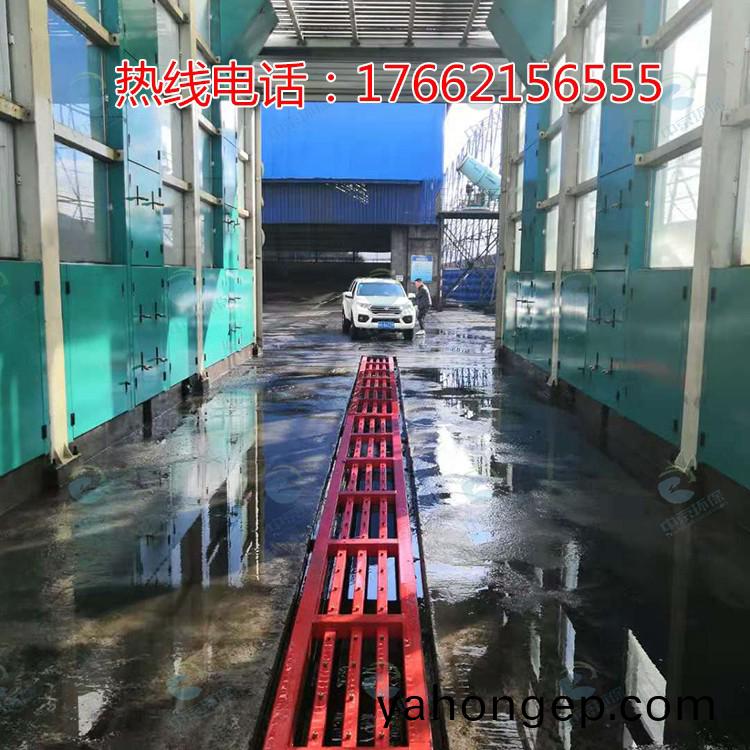 龍(long)門式(shi)風(feng)榦型工(gong)程洗(xi)車(che)機