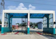 大型工(gong)程車(che)洗車(che)機的衝洗特點